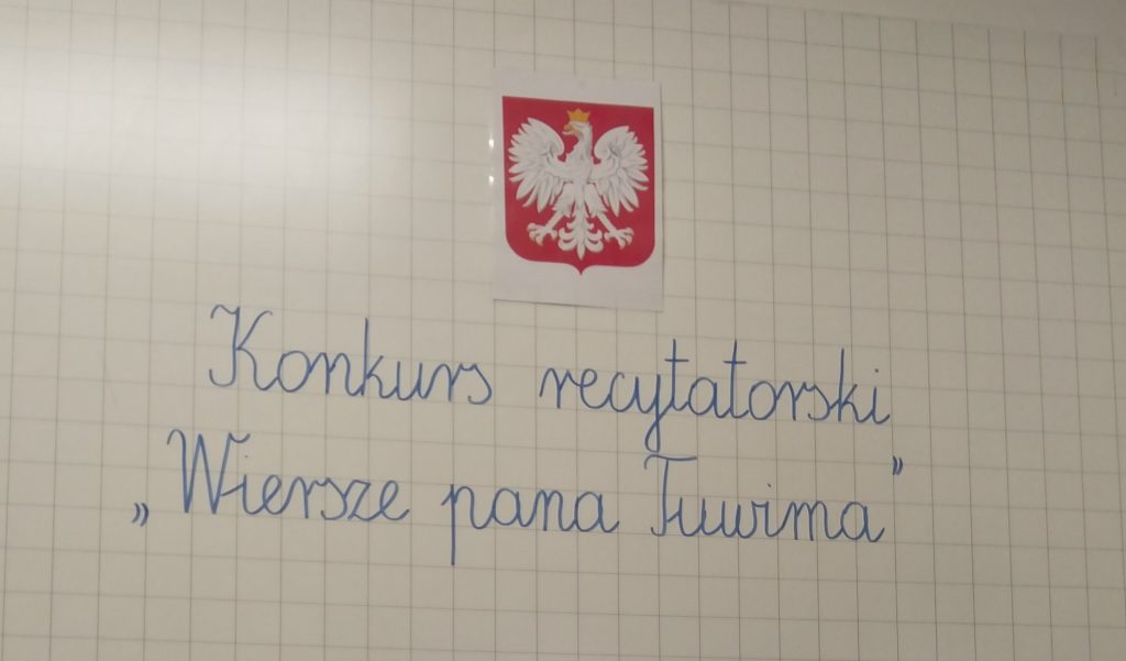 Konkurs recytatorski „Wiersze pana Tuwima” w klasie 2